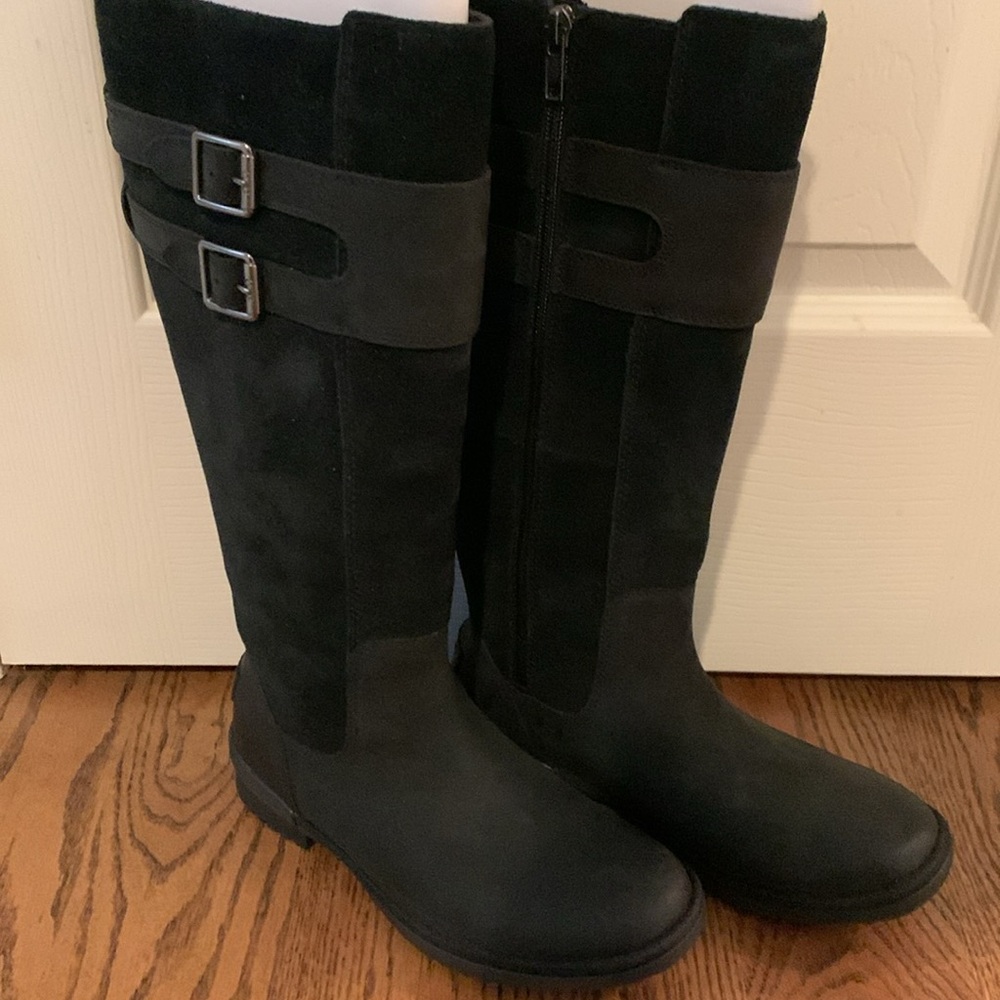 UGG black Suede knee high riding boots buckle detail NWOT 6.5